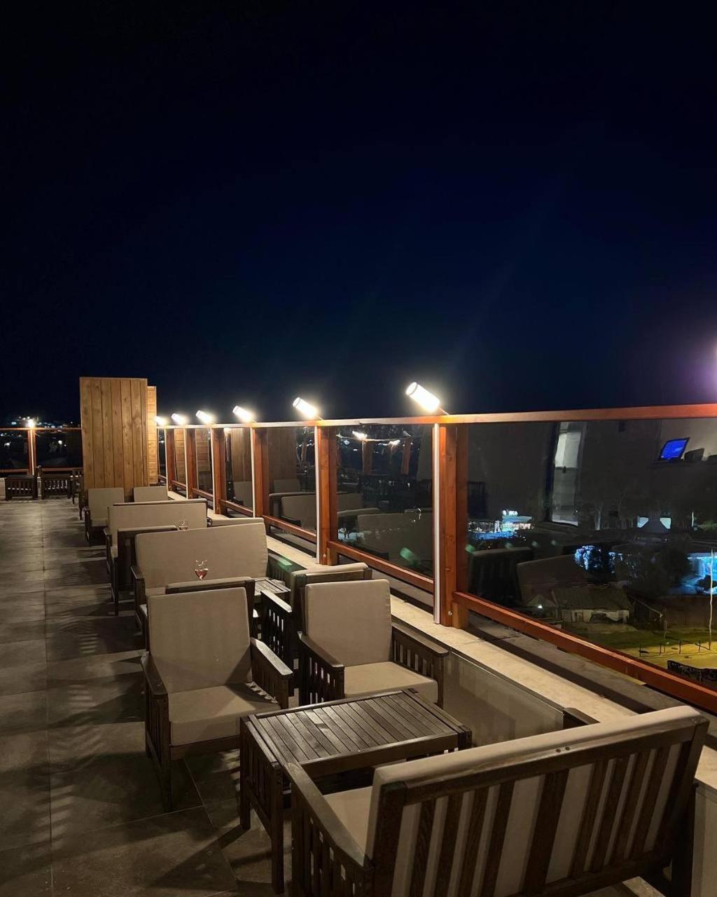 Xio Apartments Bar Exteriér fotografie
